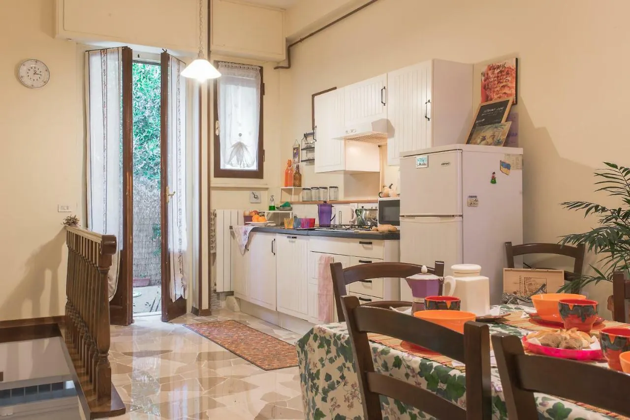 Apartment Pink21 Florence