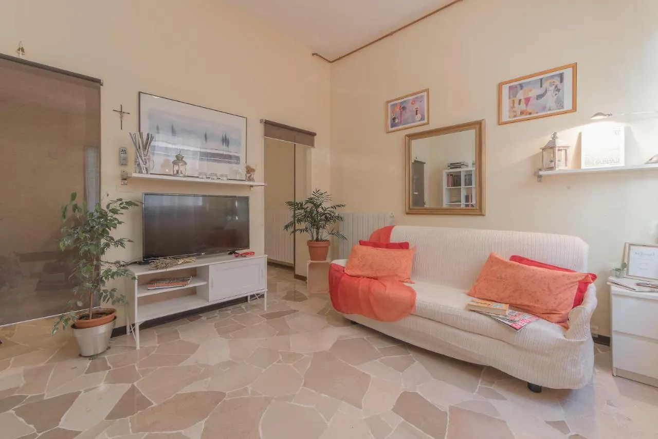 Apartment Pink21 Florence
